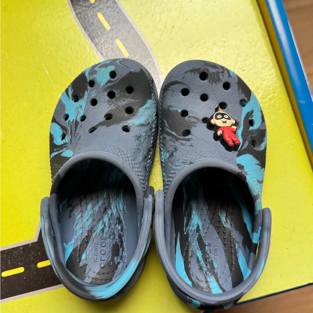 Kids Gray and Blue Clogs